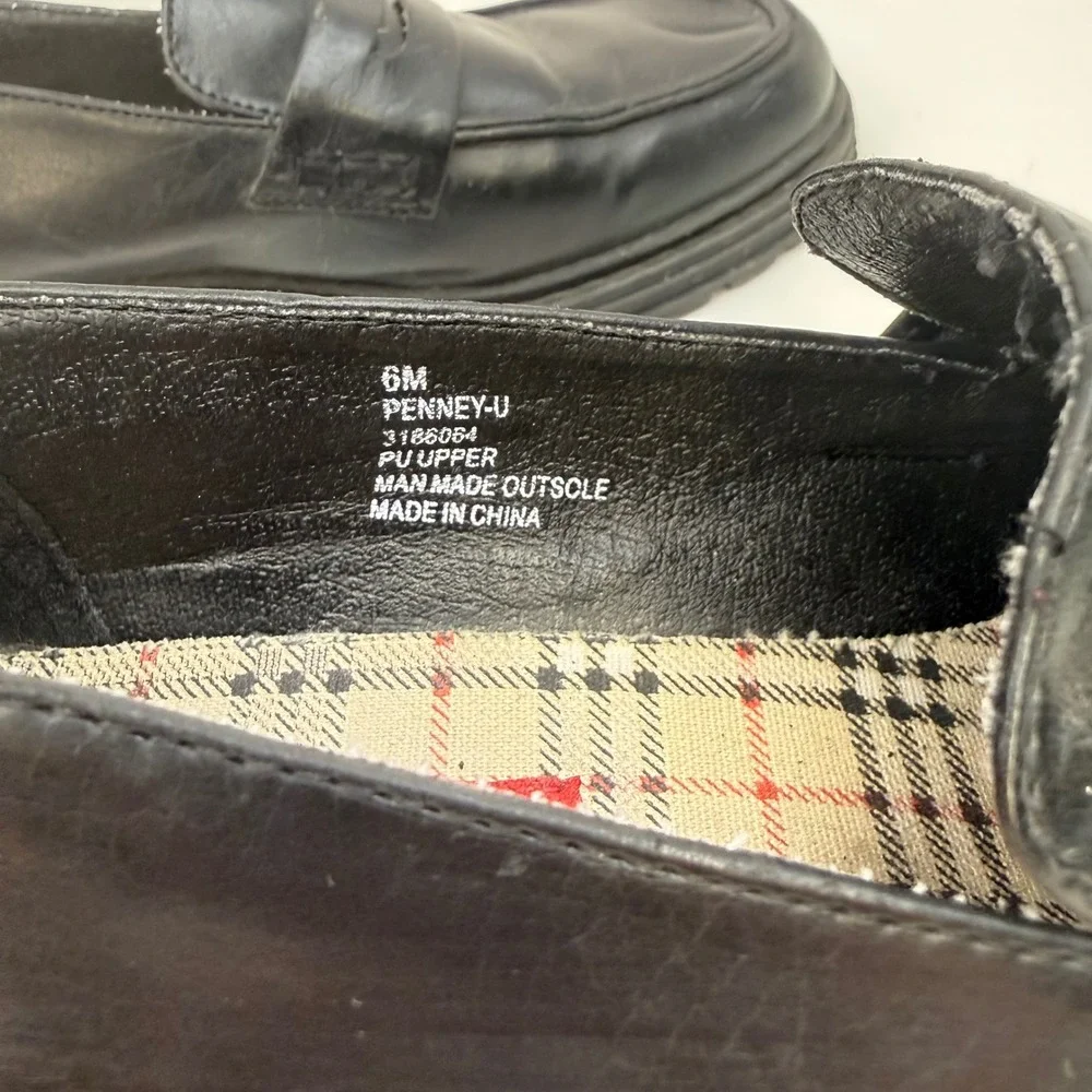 Unionbay Penney-U Black Chunky Lug Sole Penny Loafers Y2K 90s Style Womens 6M